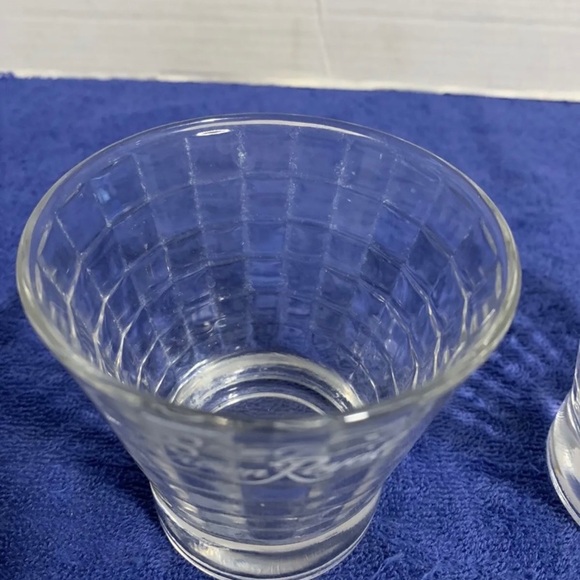 Crown Royal Whisky Glasses Set Of 2 - Rocks Glass - Whisky Tumbler - Picture 5 of 9